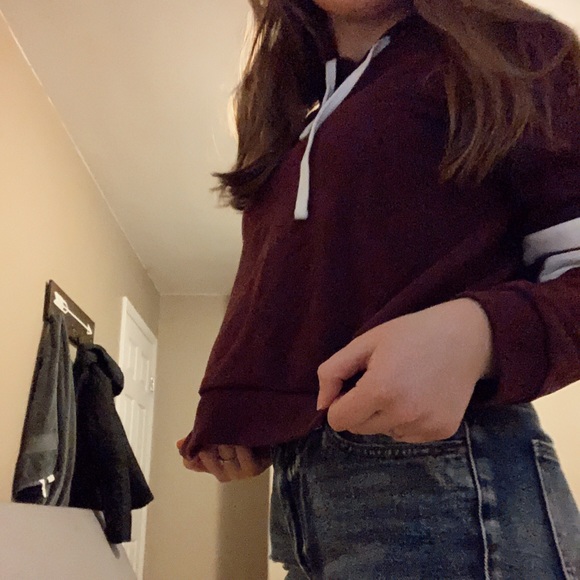 Cropped hoodie - Picture 3 of 4